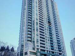 2310 - 208 ENFIELD PLACE Mississauga Ontario, L5B 0G8