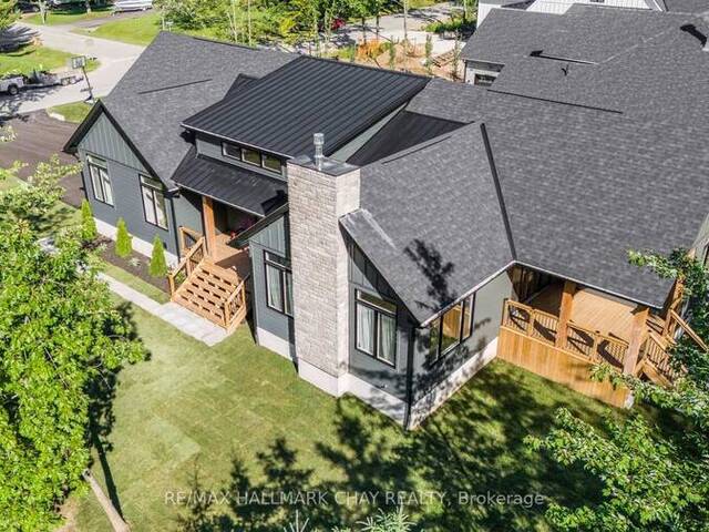 21 HEATHERWOOD DRIVE Midhurst Ontario, L0L 1X1