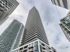 5105 - 70 ANNIE CRAIG DRIVE Toronto Ontario, M8V 0G2