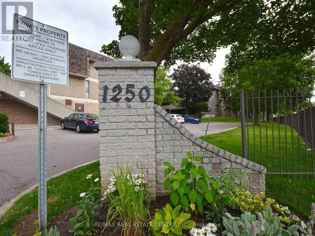 141 - 1250 MISSISSAUGA VALLEY BOULEVARD Mississauga Ontario, L5A 3R6 - 4 Bedrooms Condo For Sale