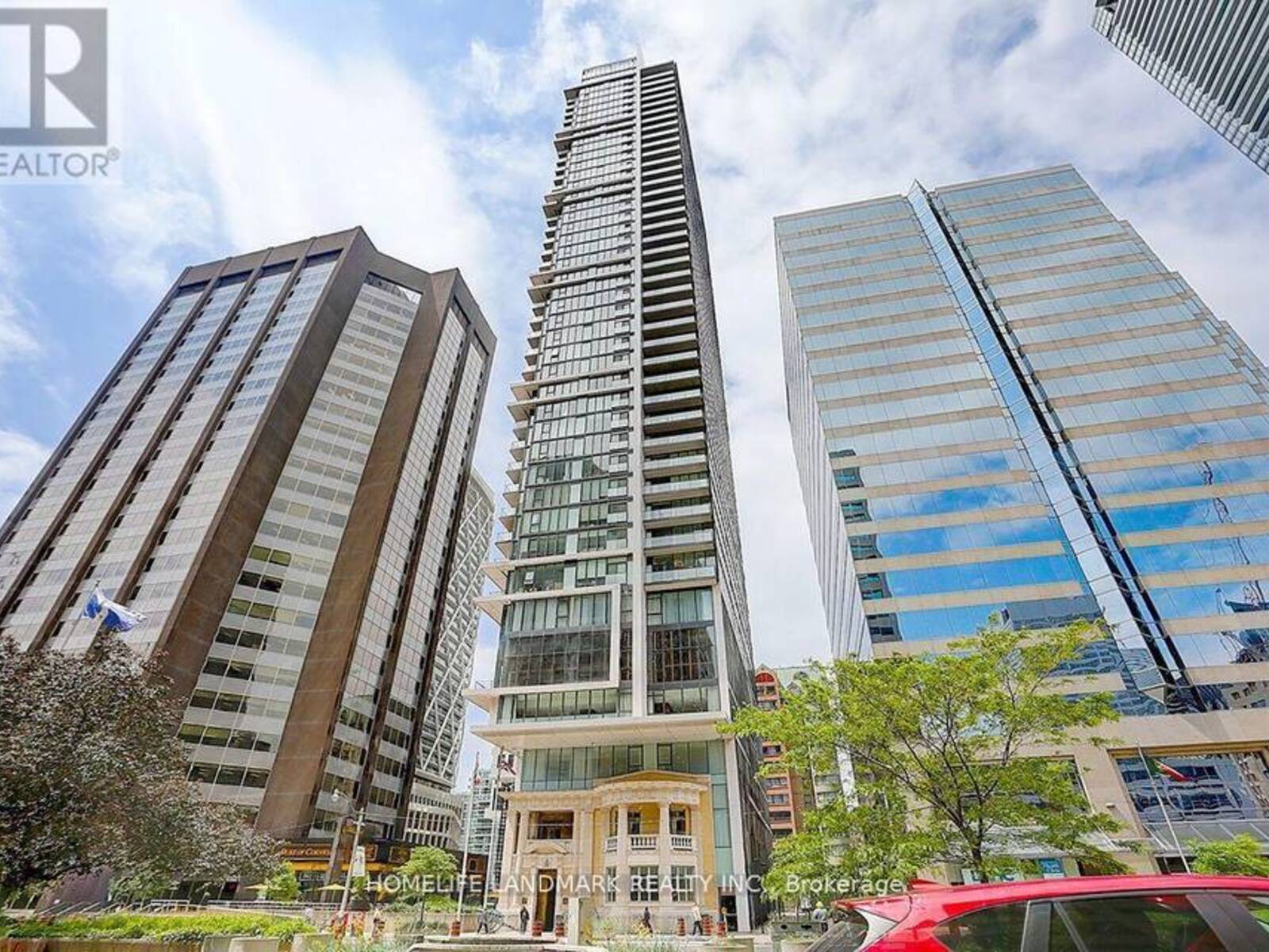 2203 - 426 UNIVERSITY AVENUE, Toronto, Ontario M5G 1S9