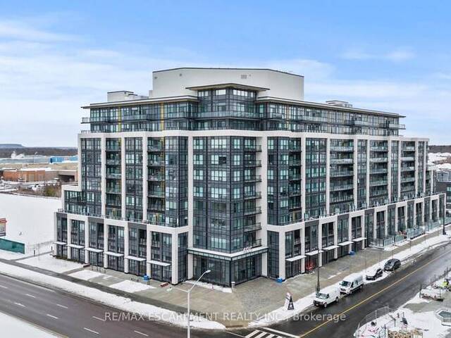 316 - 405 DUNDAS STREET W Oakville Ontario, L6M 4P9