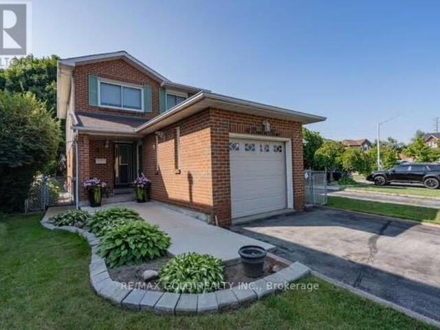 18 LUMINOUS COURT Brampton Ontario, L6Z 2B3 - 3 Bedrooms Home For Sale