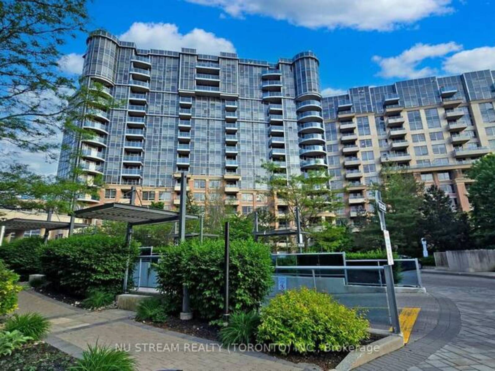 610 - 33 COX BOULEVARD, Markham, Ontario L3R 8A6