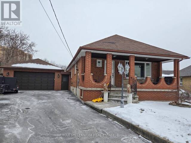 39 MAYALL AVENUE Toronto Ontario, M3L 1E7