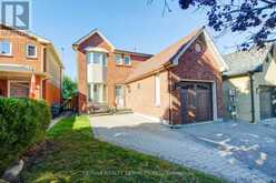 60 RAWLING CRESCENT | Brampton Ontario | Slide Image One