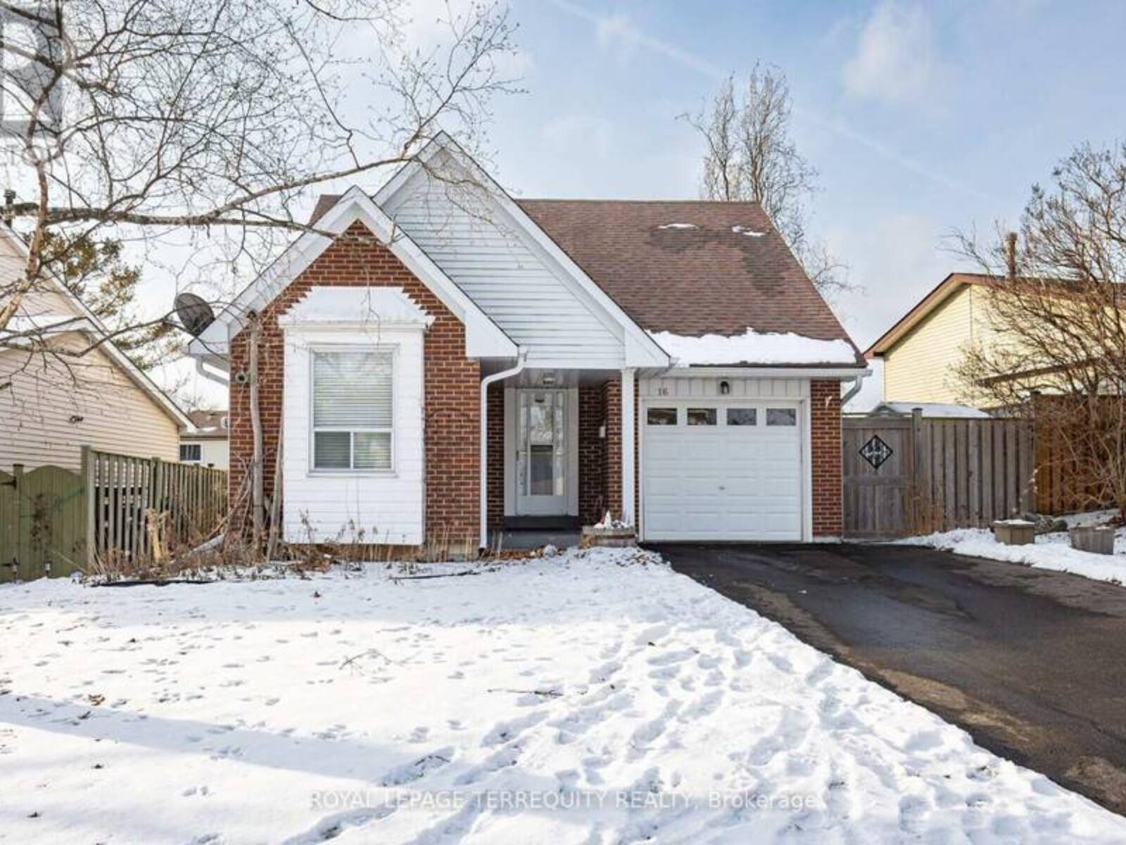 16 BANNER CRESCENT, Ajax, Ontario L1S 3S9