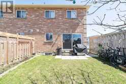 . - 25 SOUTHWOODS CRESCENT | Barrie Ontario | Slide Image Eight