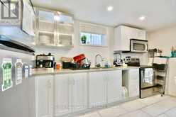 16 WADDINGTON CRESCENT | Barrie Ontario | Slide Image Thirteen