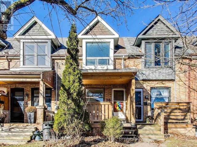 26 BALFOUR AVENUE Toronto Ontario, M4C 1T5