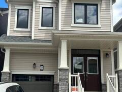 33 BASSWOOD CRESCENT N Caledonia Ontario, N3W 0H5