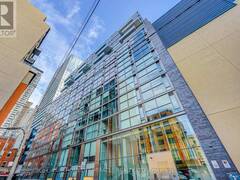 701 - 25 OXLEY STREET Toronto Ontario, M5V 2J5