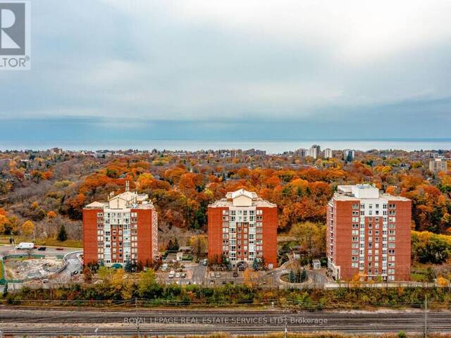 GLA6 - 40 OLD MILL ROAD Oakville Ontario, L6J 7W2 - 3 Bedrooms Condo For Sale