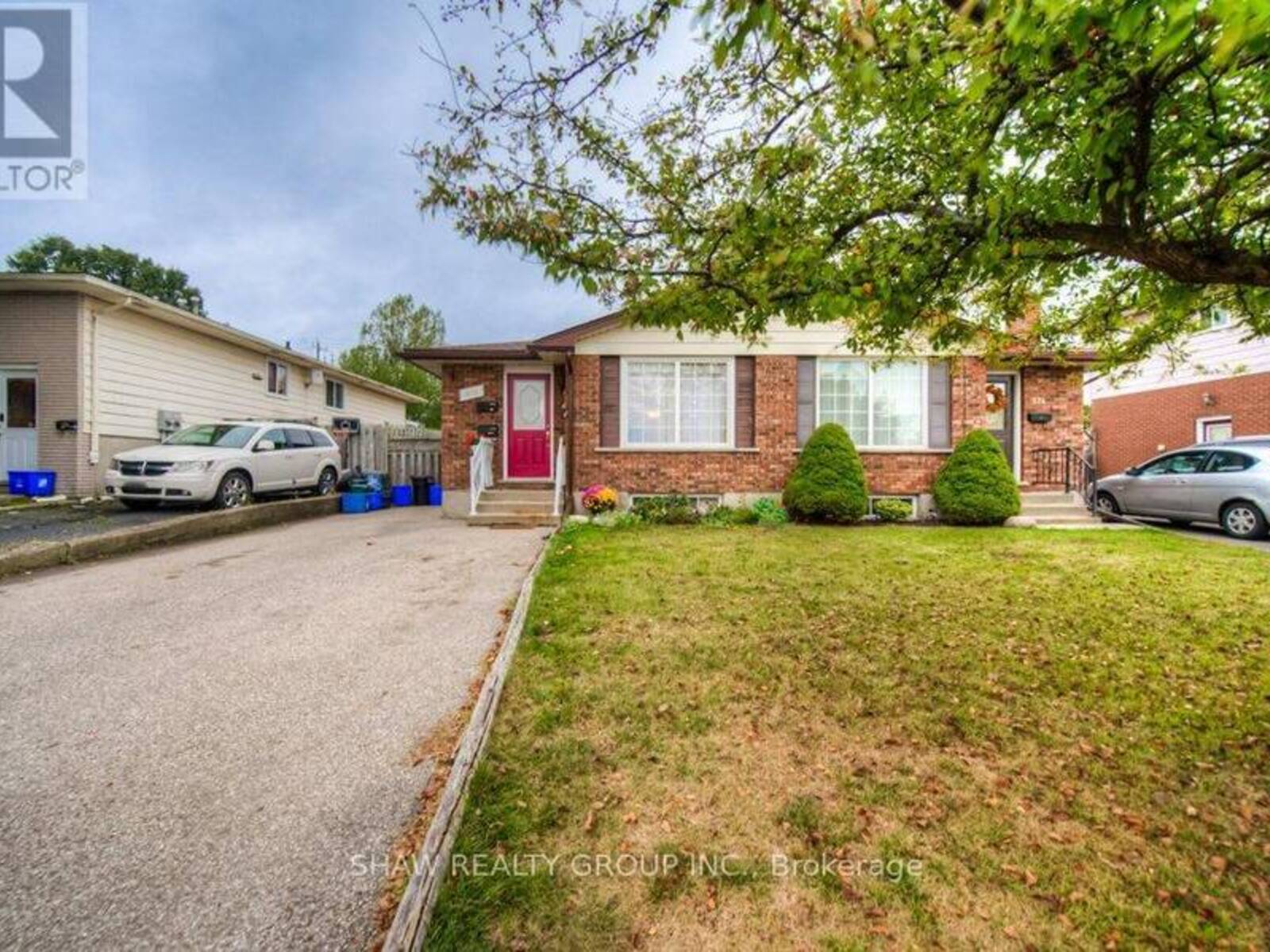 272 BAKERSFIELD DRIVE, Cambridge, Ontario N1R 6X7