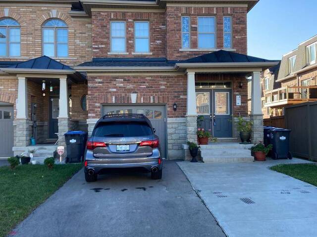 14 MERRYBROOK TRAIL Brampton Ontario, L7A 4W1