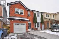 77 STONELEDGE CIRCLE N | Brampton Ontario | Slide Image Three