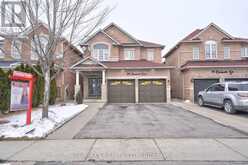 21 SUNNYVALE GATE | Brampton Ontario | Slide Image One