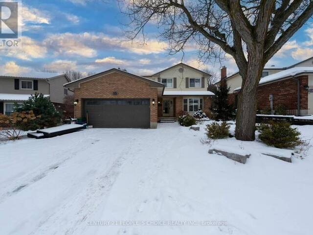 15 BIRCHLAWN AVENUE Cambridge Ontario, N1S 4S1 - 5 Bedrooms Home For Sale