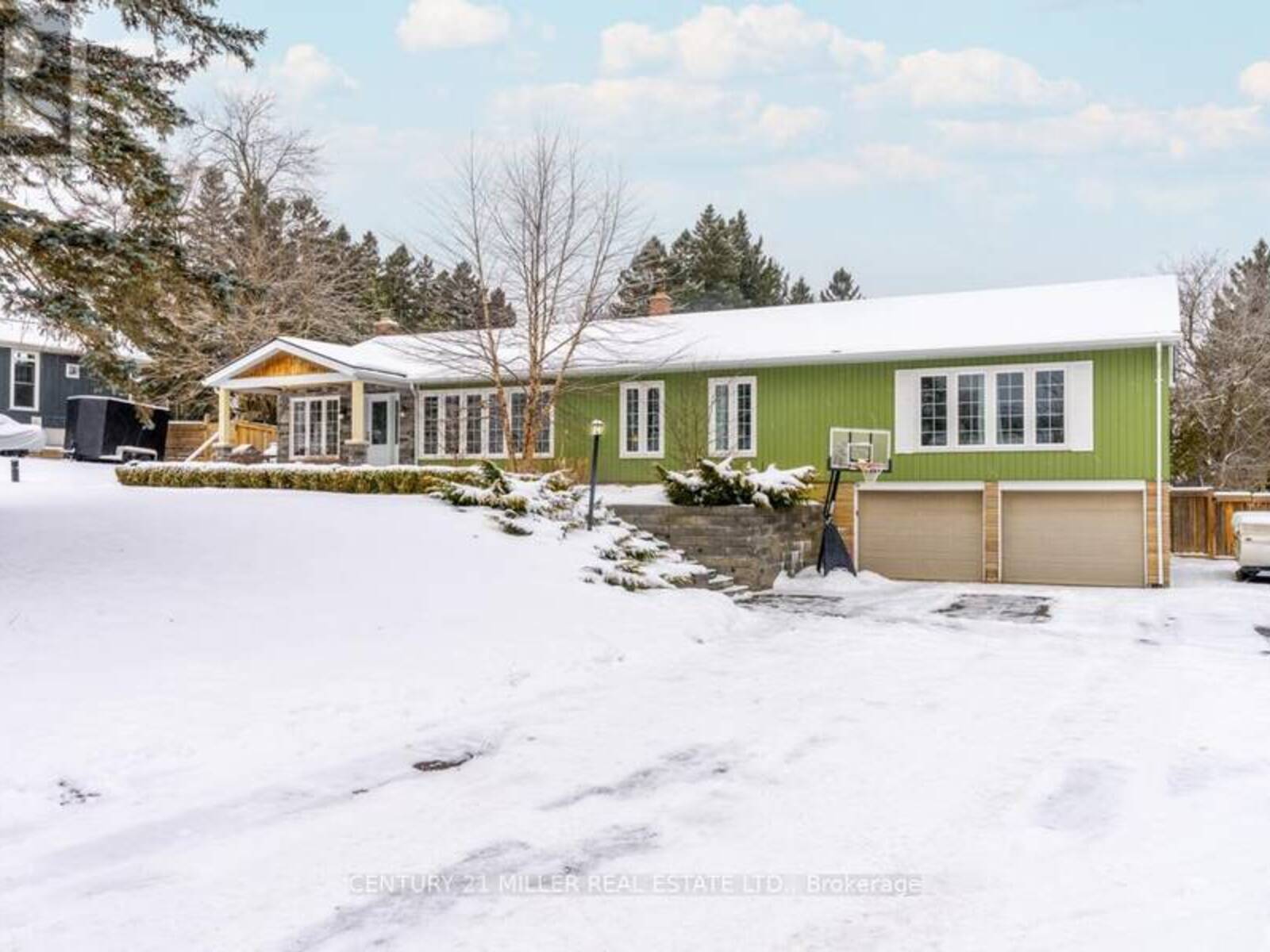 311 8TH CONCESSION ROAD E, Hamilton, Ontario L8N 2Z7