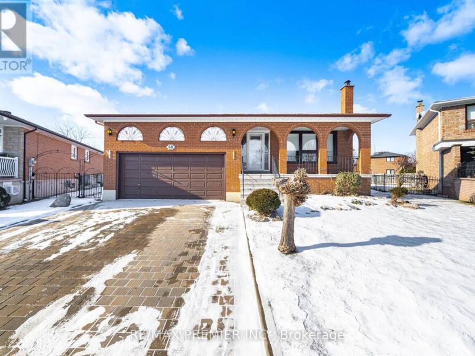 68 LEWIS DRIVE, Vaughan, Ontario L4L 2B6