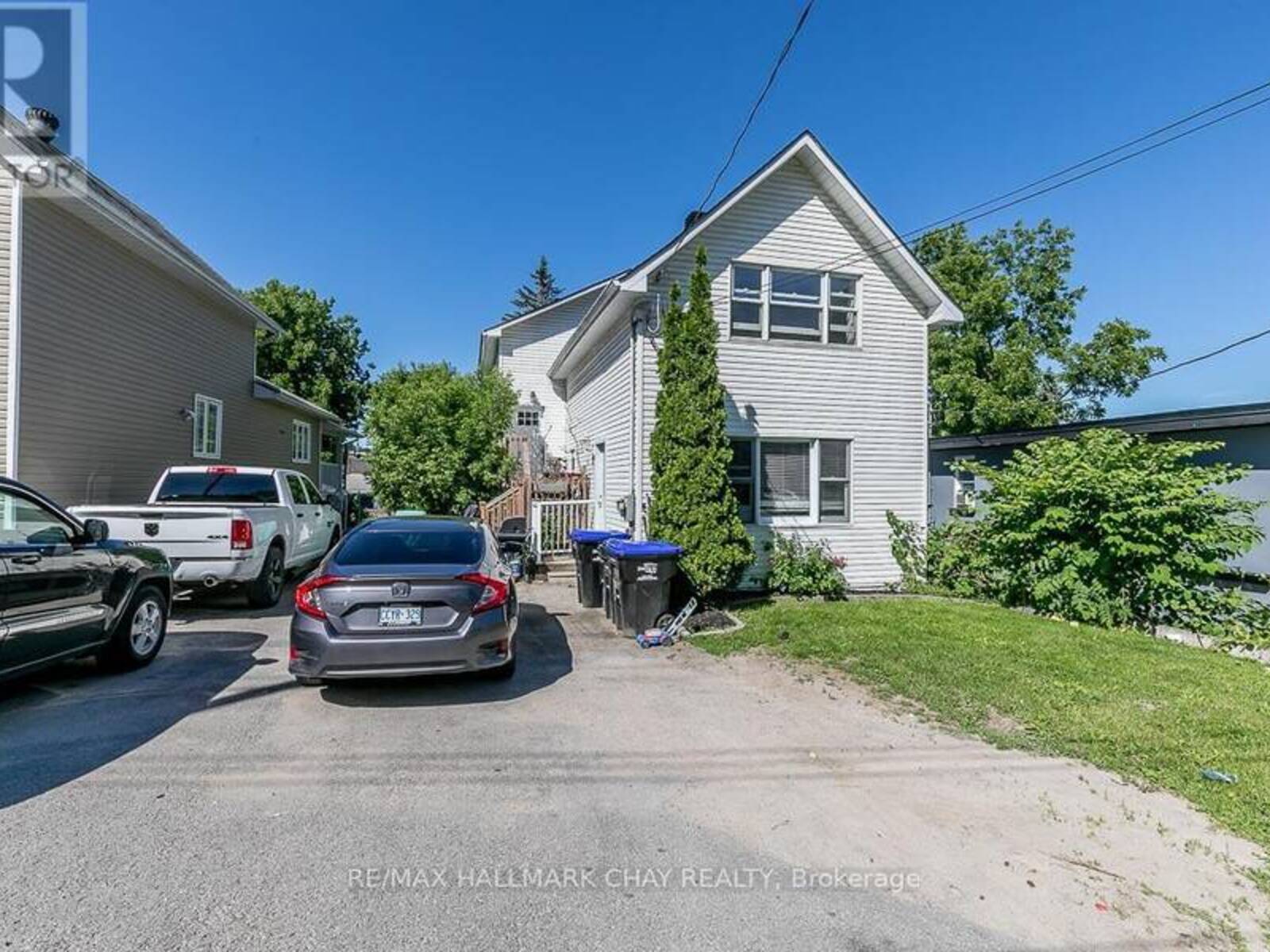 226 QUEEN STREET, Midland, Ontario L4R 3H1