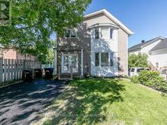 230 QUEEN STREET Midland Ontario, L4R 3H1