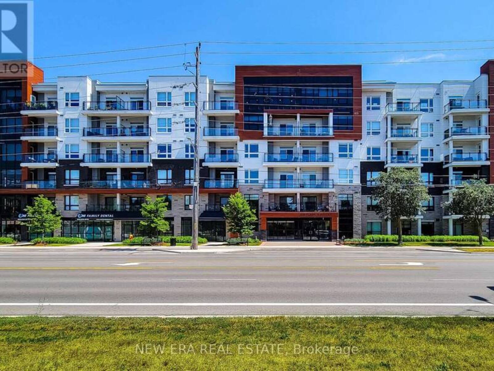 212 - 320 PLAINS ROAD E, Burlington, Ontario L7T 2C8