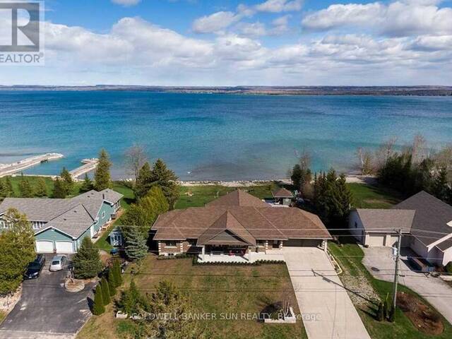 197 BALMY BEACH ROAD Owen Sound Ontario, N4K 5N4 - 4 Bedrooms Waterfront Home For sale