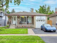 164 DARLINGSIDE DRIVE Toronto Ontario, M1E 3P6