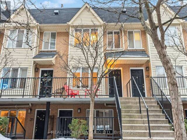 36 - 208 NIAGARA STREET Toronto Ontario, M6J 3W5 - 3 Bedrooms Condo For Sale