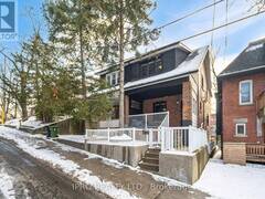 3 GLEN GORDON ROAD Toronto Ontario, M6P 1B7