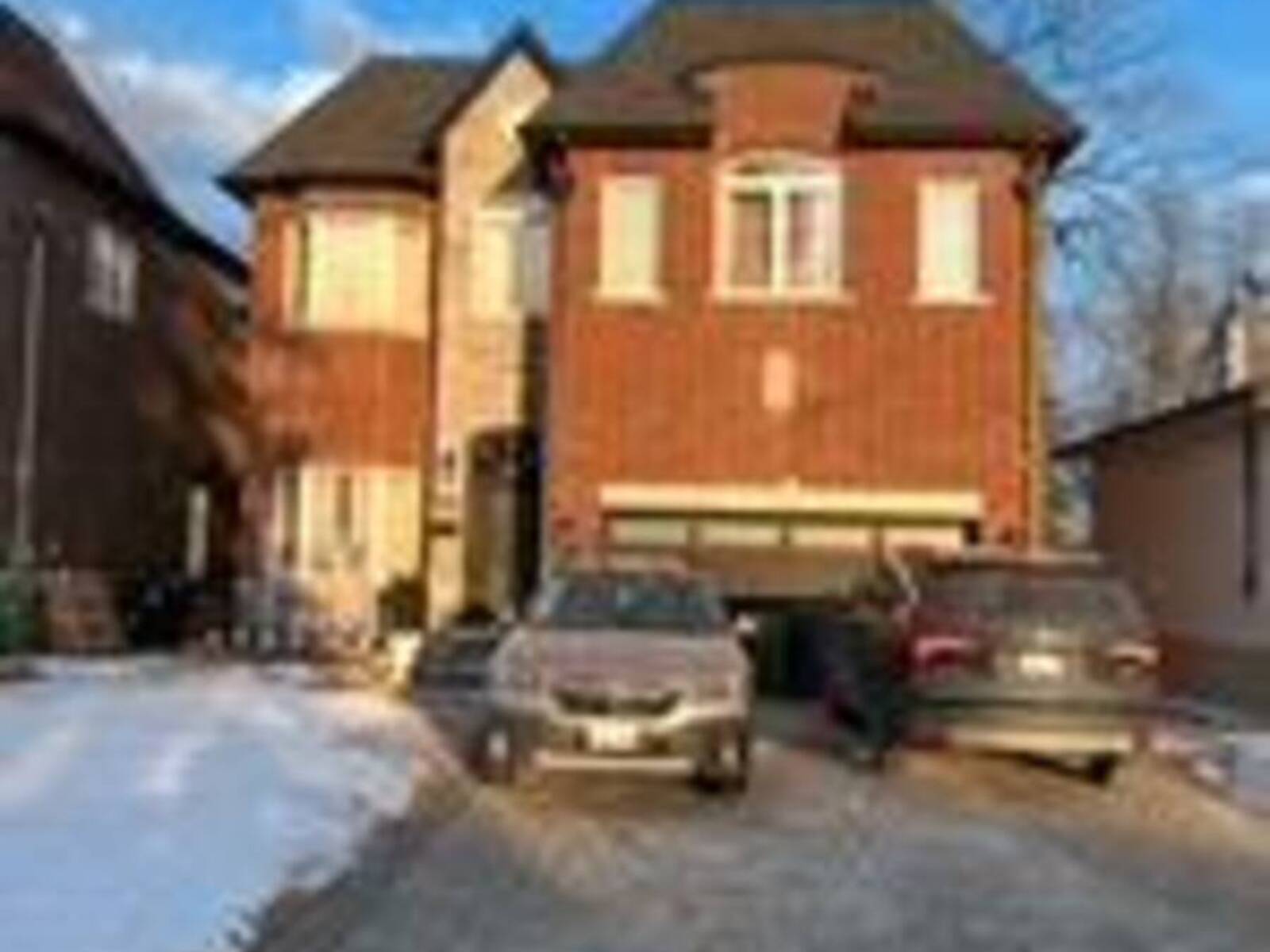 9A MEGAN AVENUE, Toronto, Ontario M1E 4A6