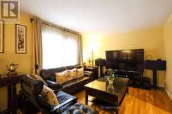 31 STARGELL CRESCENT | Markham Ontario | Slide Image Seventeen