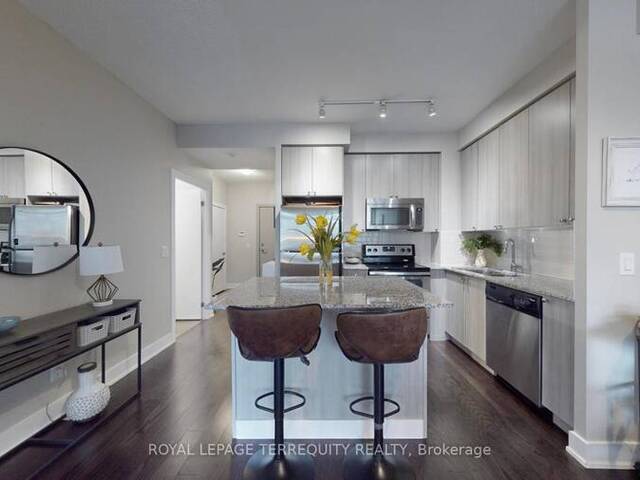 204 - 1638 BLOOR STREET W Toronto Ontario, M6P 0A6 - 2 Bedrooms Condo For Sale