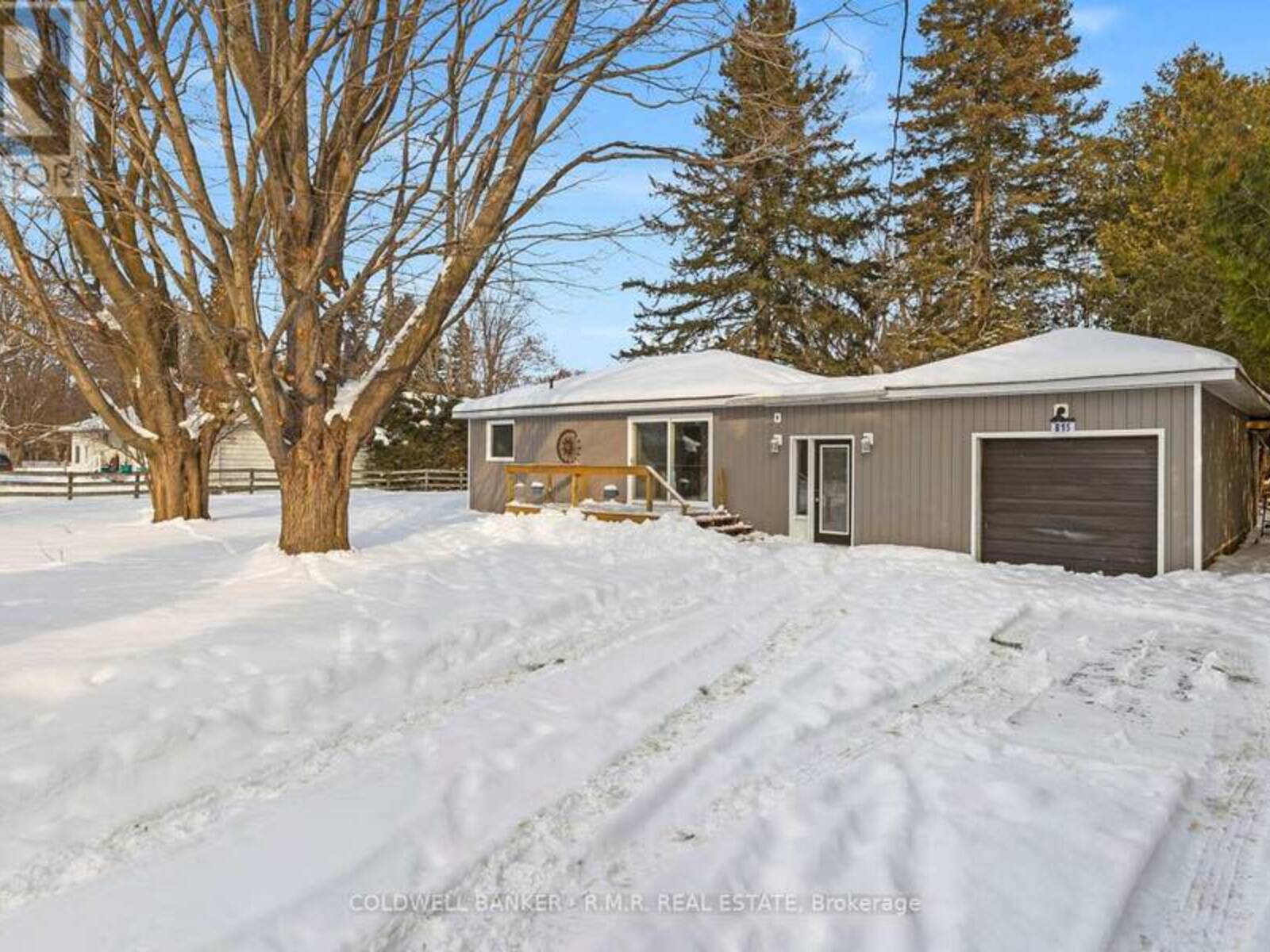 15 HAZEL STREET, Brock, Ontario L0K 1A0