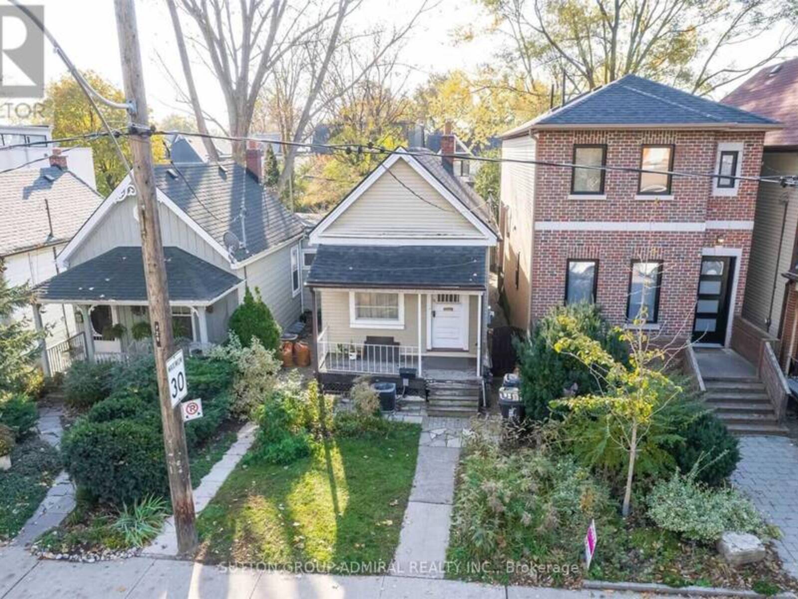 27 SHUDELL AVENUE, Toronto, Ontario M4J 1C5