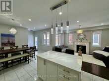 576 WILLIAM FORSTER ROAD | Markham Ontario | Slide Image Nine