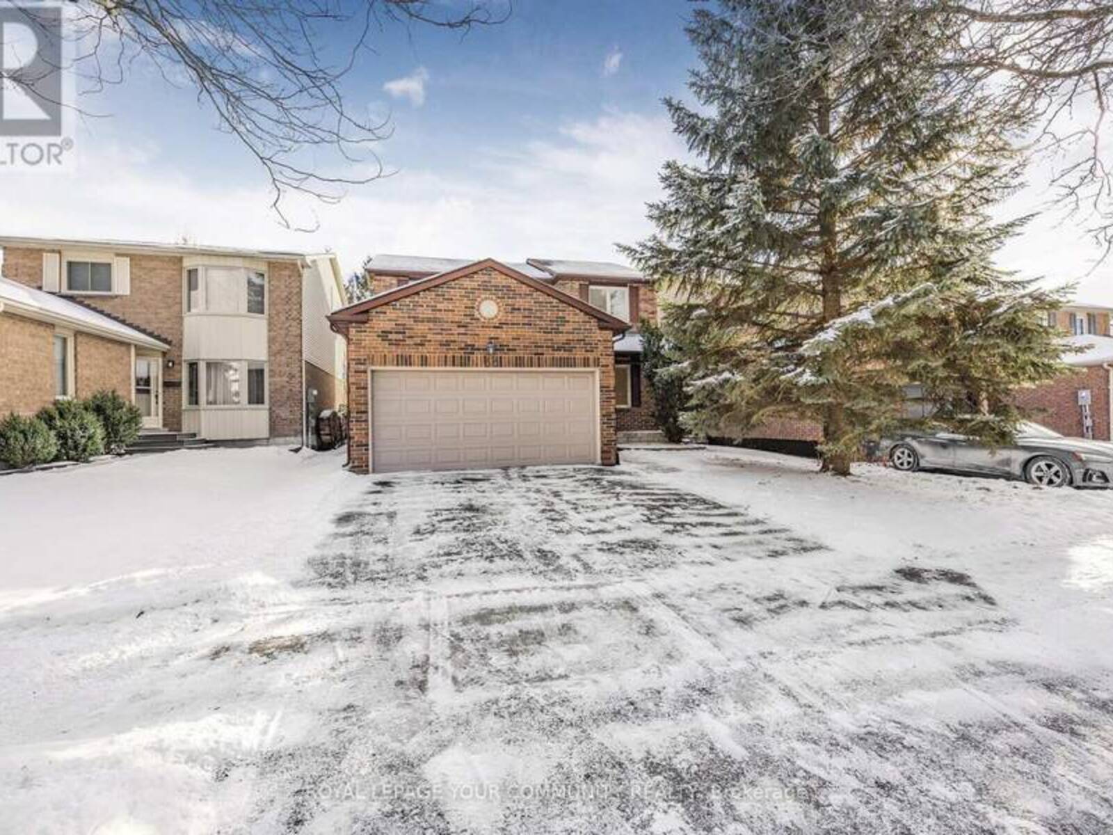 35 BUCHANAN CRESCENT, Aurora, Ontario L4G 5K4