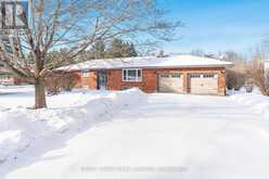 220 MOONSTONE ROAD E | Oro-Medonte Ontario | Slide Image One