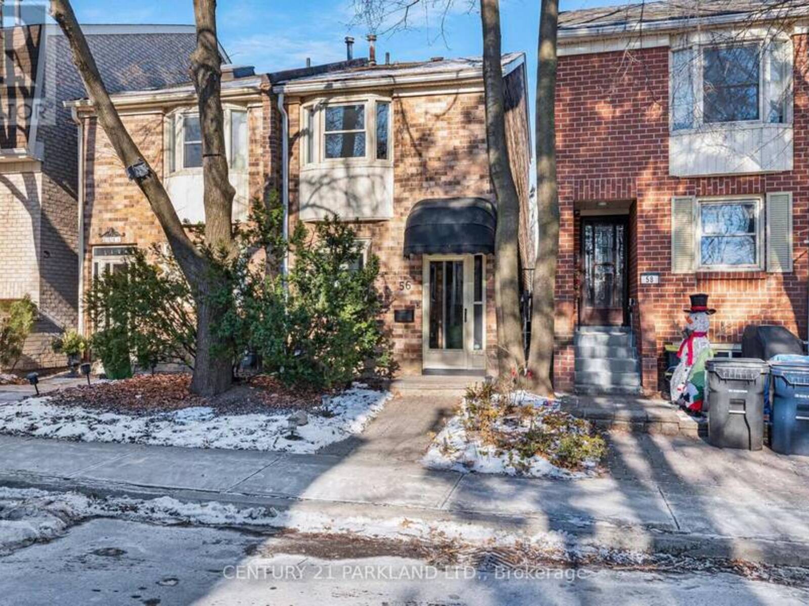 56 TORBRICK ROAD, Toronto, Ontario M4J 4Z5