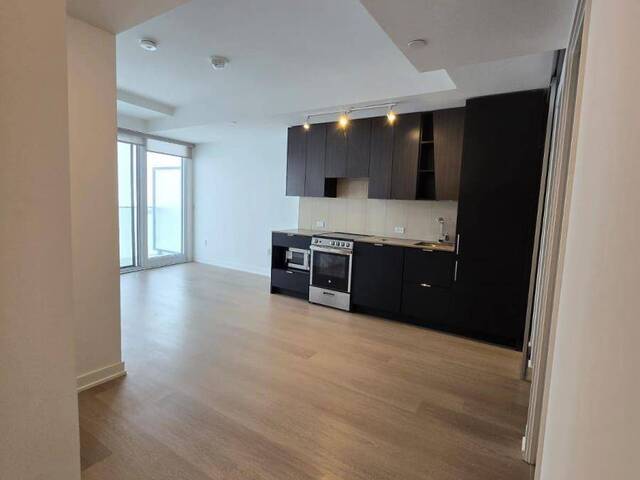 5106 - 3883 QUARTZ ROAD Mississauga Ontario, L5B 0M4