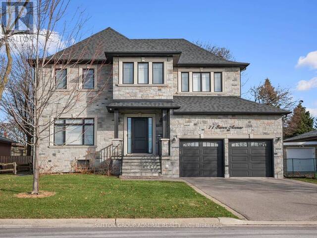 71 SUSSEX AVENUE Richmond Hill Ontario, L4C 2E8