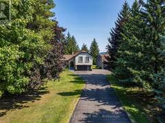 5837 YONGE STREET Churchill Ontario, L0L 1K0