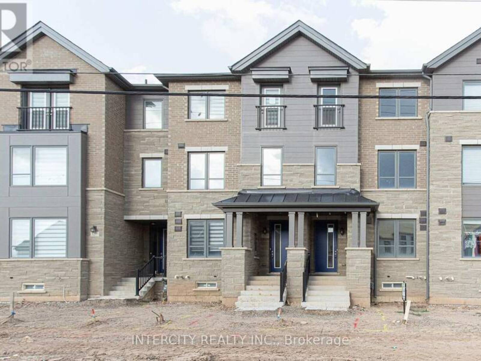 3273 SIXTH LINE, Oakville, Ontario L6H 0Z8