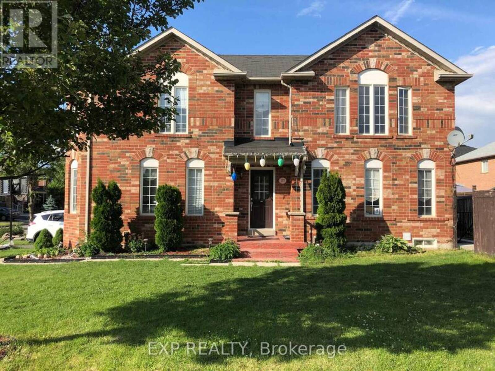 127 WORTHINGTON AVENUE, Brampton, Ontario L7A 3H3