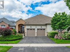 15 - 2282 TURNBERRY ROAD Burlington Ontario, L7M 4S7