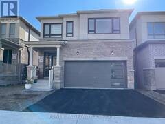 34 PHOENIX BOULEVARD Barrie Ontario, L9J 0P7