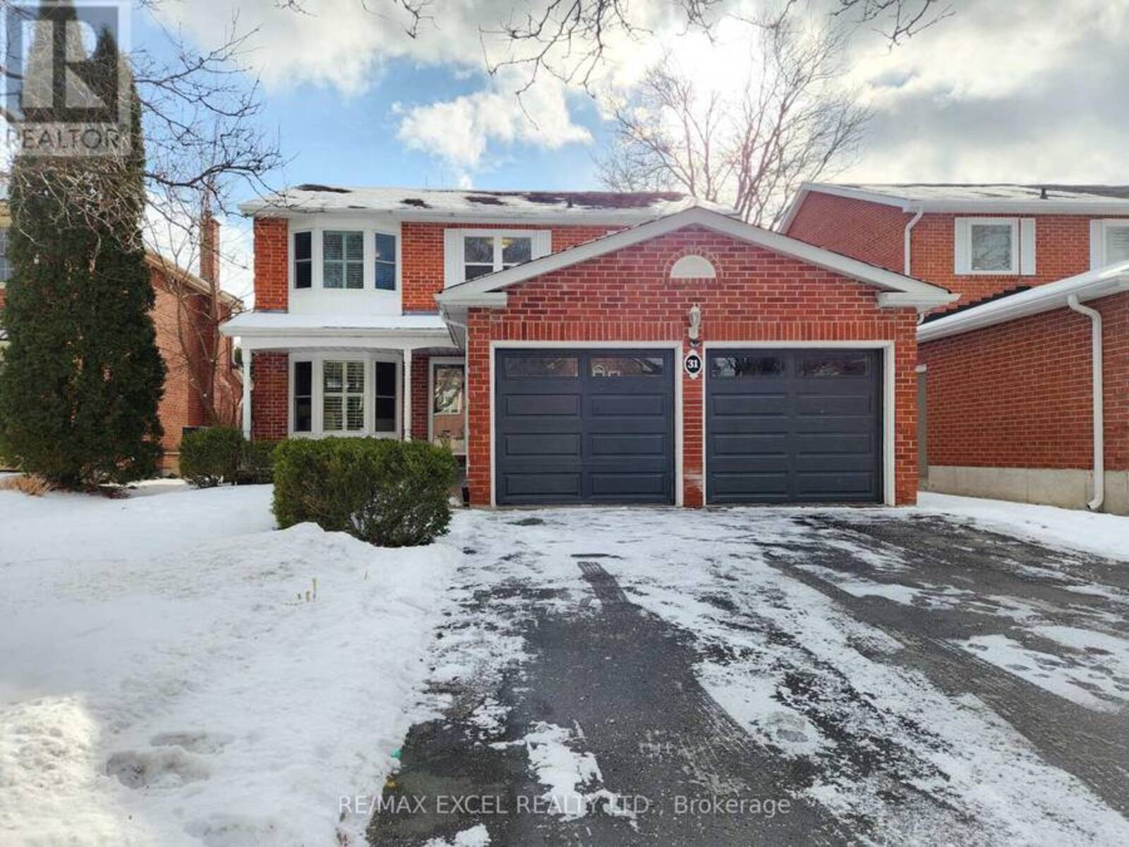 31 BARLOW ROAD, Markham, Ontario L3R 8A4