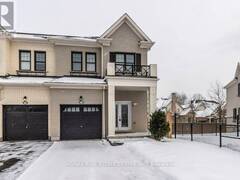 182 BOADWAY CRESCENT Whitchurch-Stouffville Ontario, L4A 1Y5