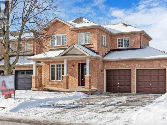 378 SPRUCE GROVE CRESCENT Newmarket Ontario, L3X 2X3 - 3 Bedrooms Home For Sale